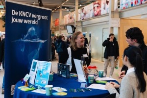 Sfeerimpressie van de stand van de KNCV tijdens de Next Step Master Day 2023